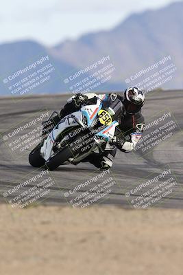 media/Nov-16-2025-Race Pace (Sun) [[8c5fa54630]]/Verified Riders/8-Turn 12 (120pm)/